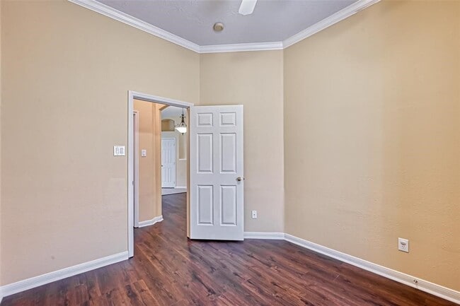 Building Photo - 2710 Grants Lake Blvd