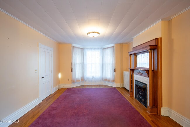 Building Photo - 1871 9th Ave