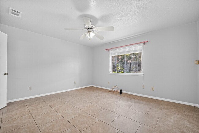 Building Photo - 6510 Grand Haven Dr