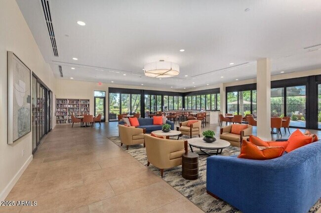 Building Photo - 7400 E Gainey Club Dr