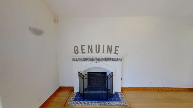 Building Photo - Coming Soon: 2 Story 4Bd 3Ba Eastside Costa Mesa Home