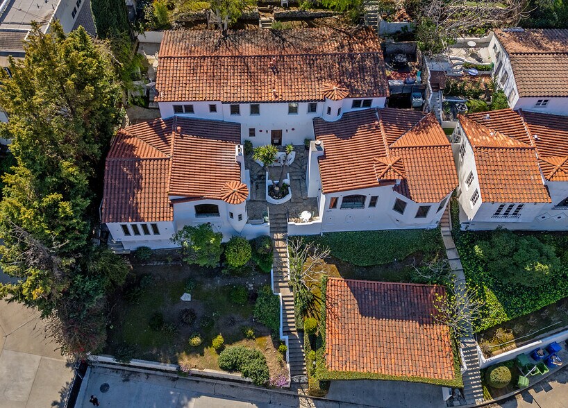 Building Photo - 3702 Arbolada Rd