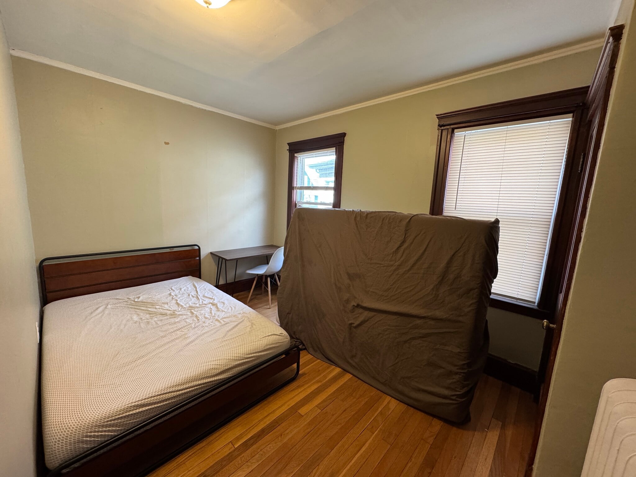 Building Photo - 75 Pinkert St