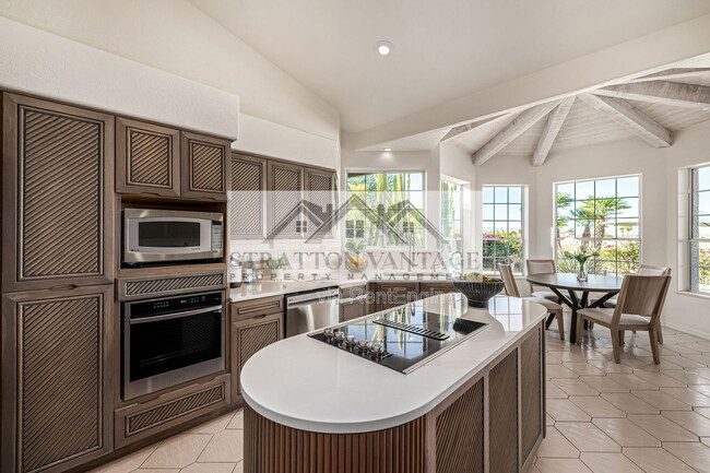 Building Photo - 15848 E Brodiea Dr