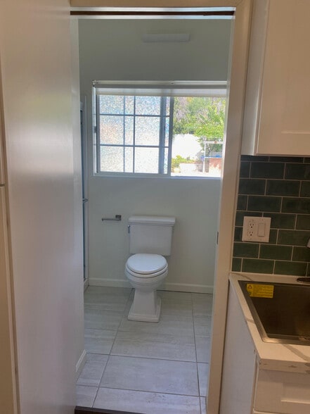 Building Photo - 8387 Shoup Ave