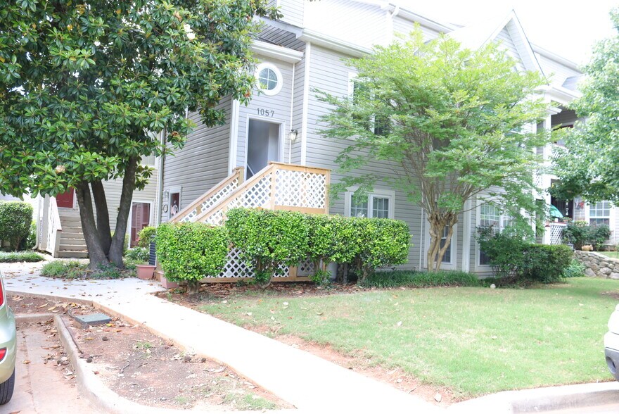 Outside of Condo 1057 - 1057 Stones Throw Dr NW