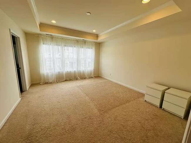 Building Photo - 5604 Benoni Ct