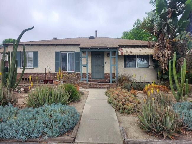 Building Photo - 3237 Orange Ave