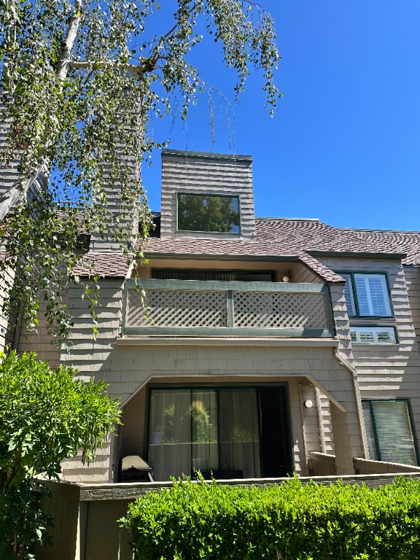 Building Photo - 18 Cove Ln