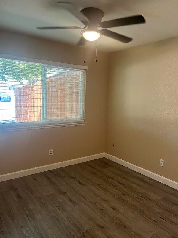 Building Photo - 5688 Andrea Blvd