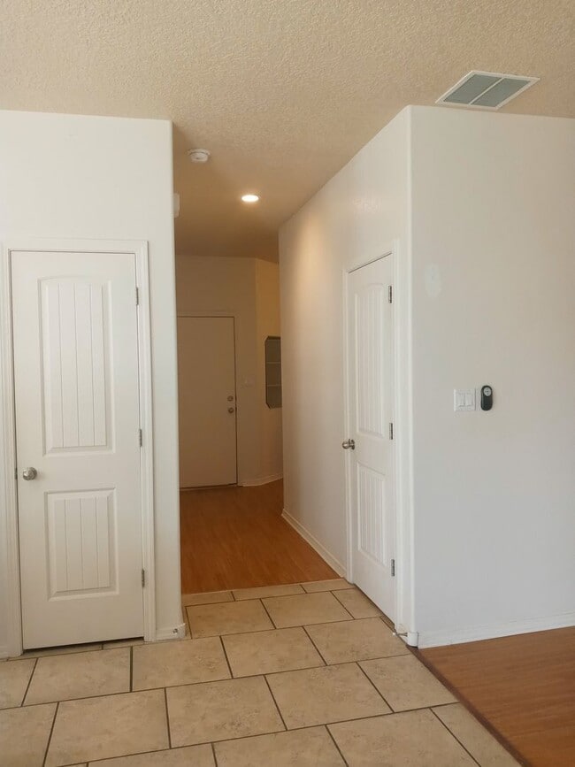 Building Photo - CABEZON SUBDIVISION