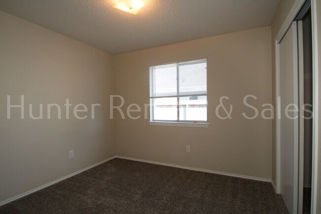 Building Photo - Spacious 4-Bedroom Home in Killeen