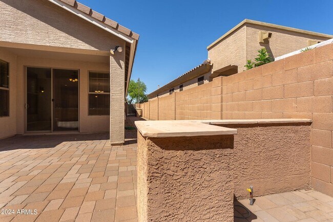 Building Photo - 30153 N 71st Dr