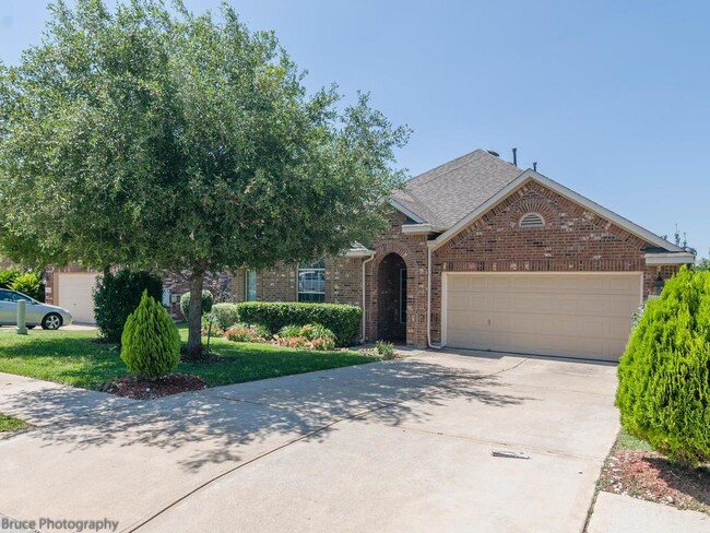 Primary Photo - 1720 Harvest Bend Ln