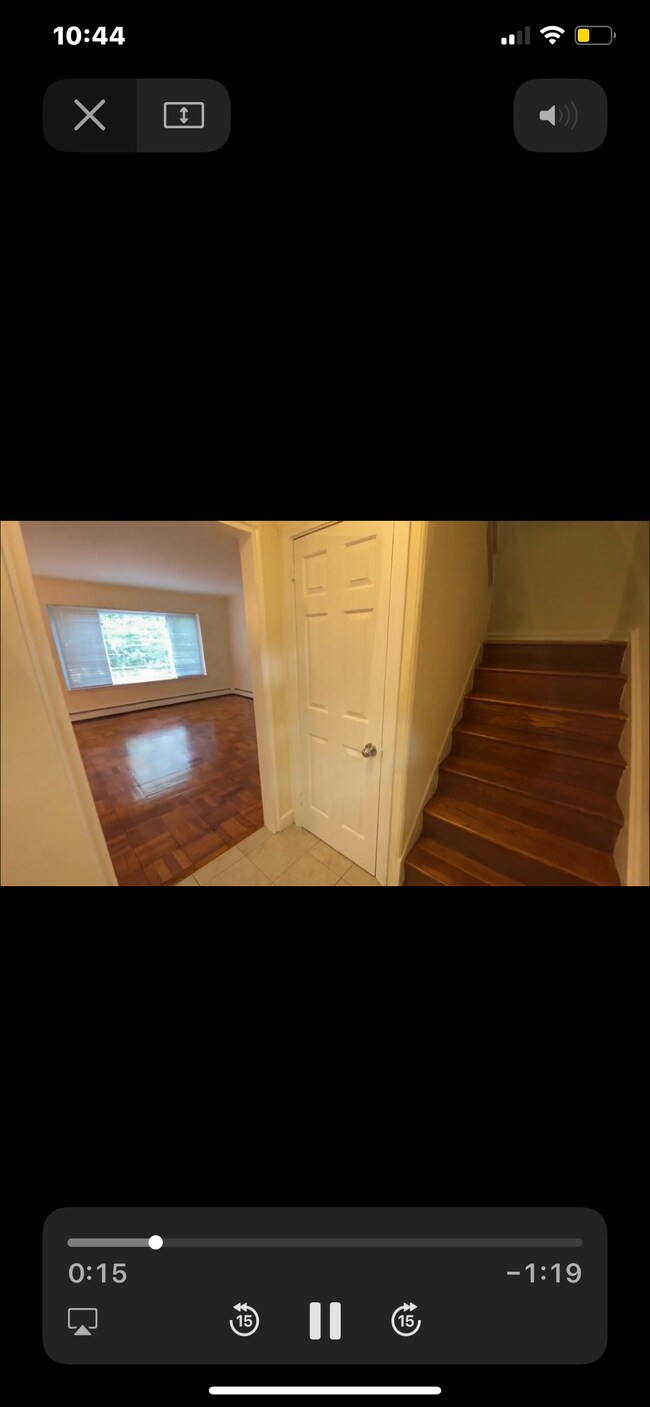 Primary Photo - 645 Vfw Pky