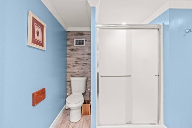 Building Photo - 1880 Kathy Ln