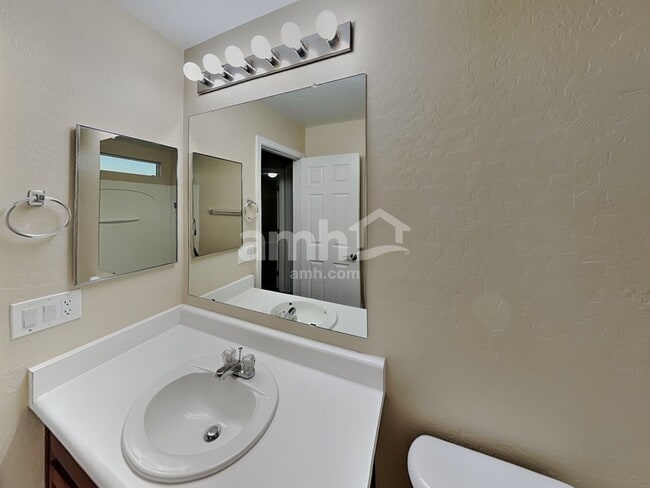 Building Photo - 14954 W Charter Oak Rd