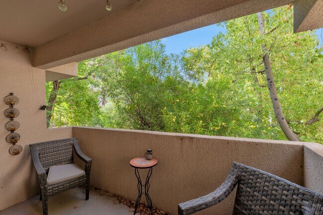 Building Photo - Fully Furnished Beautiful 2-bed, 2-bath PV Condo