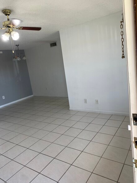 Building Photo - 14867 SW 104th St