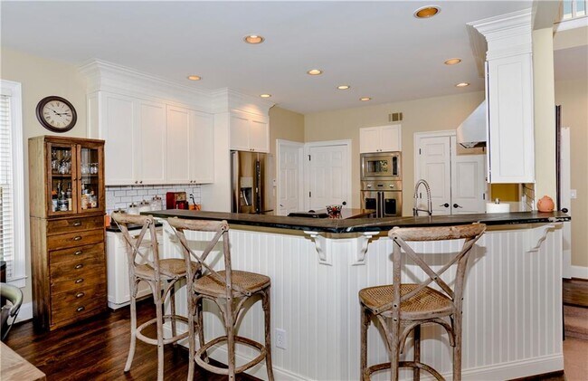 Building Photo - 265 Windsor Gate Cove NE