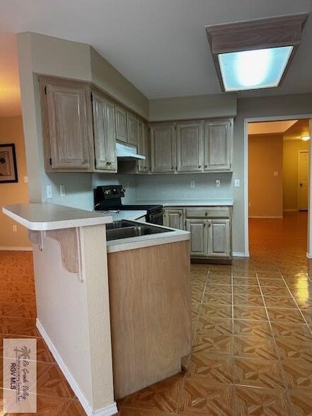 Building Photo - 944 Alta Mesa Blvd