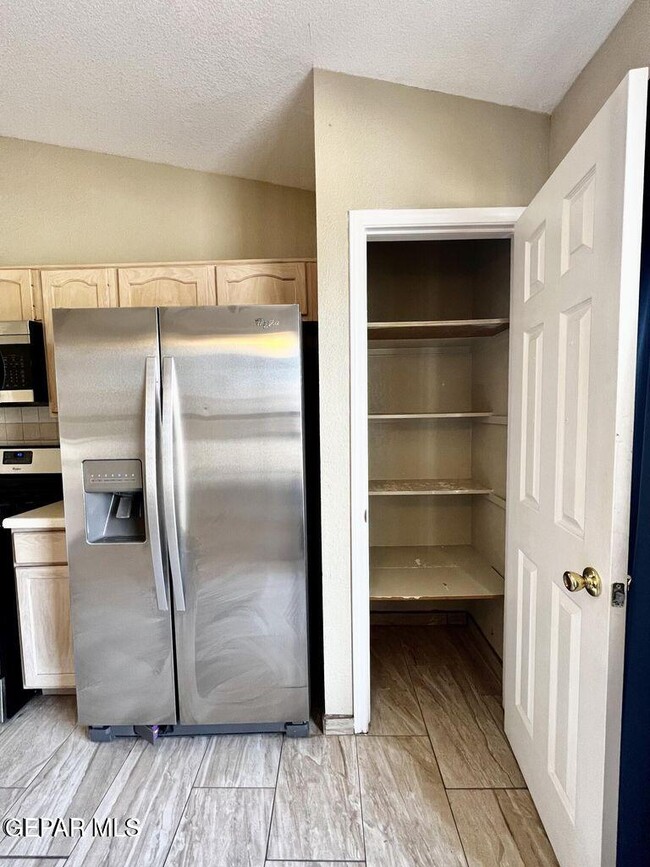 Building Photo - 12266 Amstater Cir