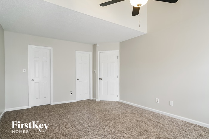 Building Photo - 6001 River Landings Dr