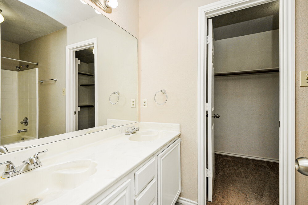 Building Photo - 840 Voltamp Dr
