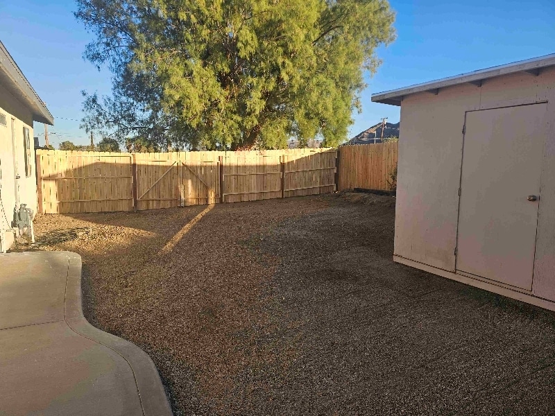 Building Photo - 72675 Sullivan Rd