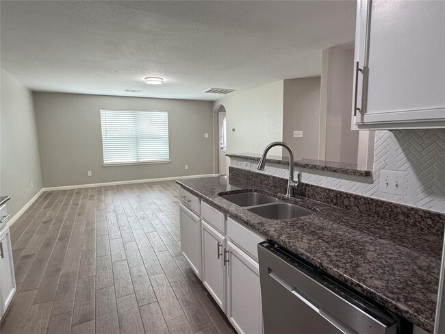 Building Photo - 22502 Guncotton Ave