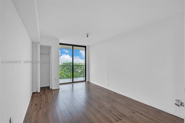 Building Photo - 1690 SW 27th Ave