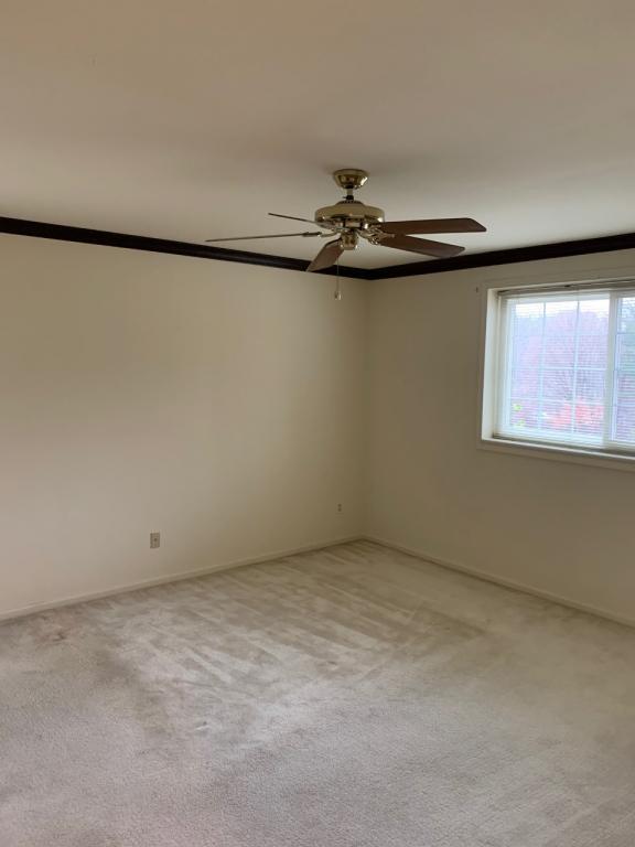 Building Photo - 6 Bandon Court, Unit 202