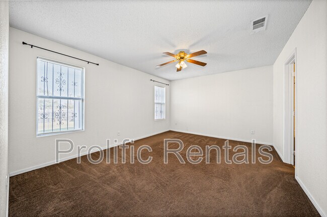 Building Photo - 3211 Tom Lockett Dr