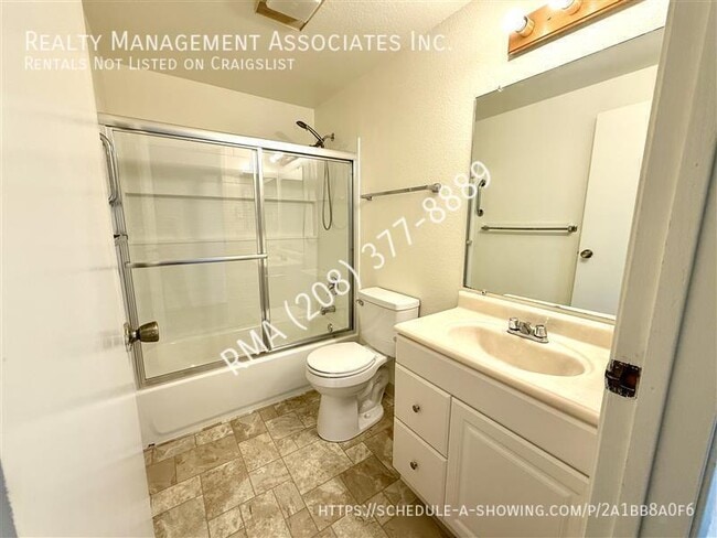 Building Photo - 4303 Rose Hill Ct