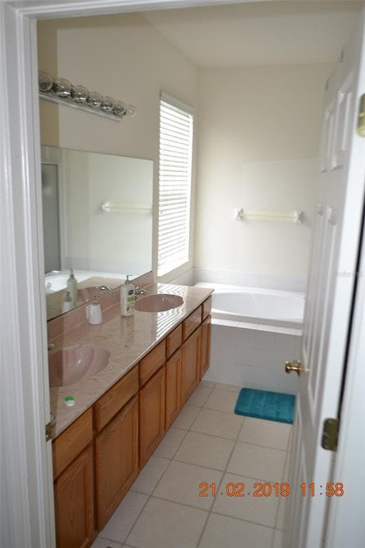 Building Photo - 10514 Beneva Dr