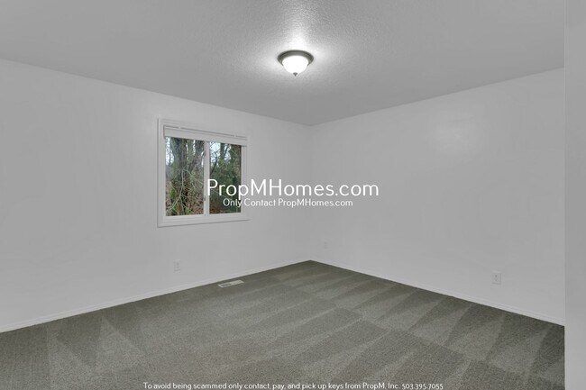 Building Photo - 2570 Oregon City Blvd