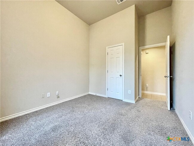 Building Photo - 110 Nick Price Loop