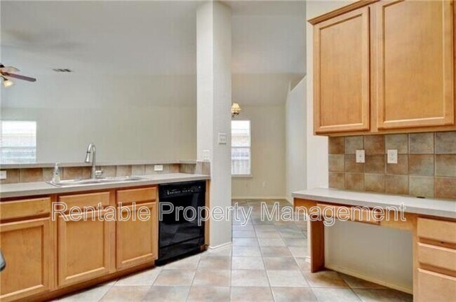 Building Photo - 4948 Sunset Ridge Dr