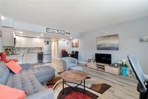 Building Photo - 1901 N Andrews Ave