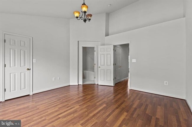 Building Photo - 46212 Walpole Terrace