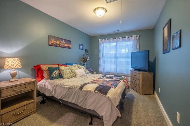 Building Photo - Earn Wealth While Leasing - Like a Homeowner - Lease to Own