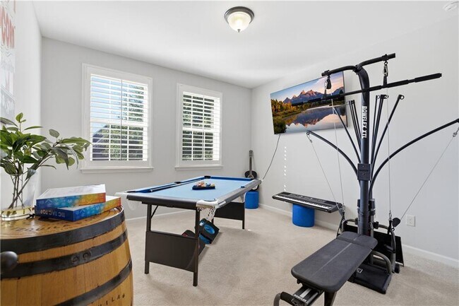 Building Photo - 2530 Maple Ridge Ln