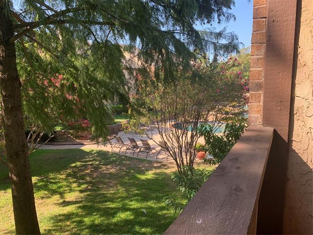 Building Photo - 1304 Harwell Dr