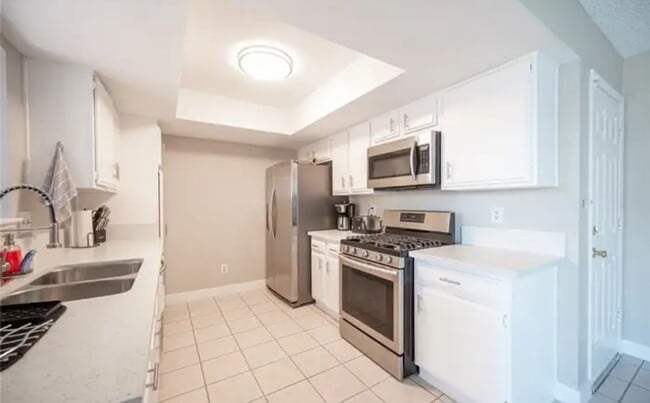 Building Photo - 3095 S Quantana Way