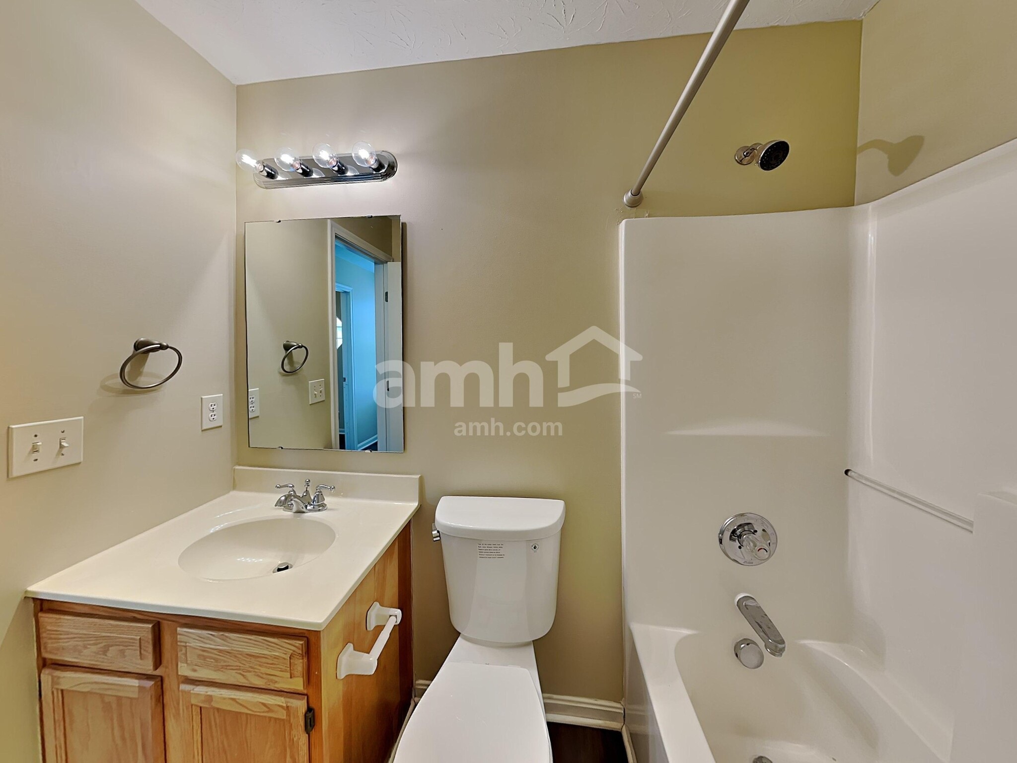 Building Photo - 6530 N Andover Way