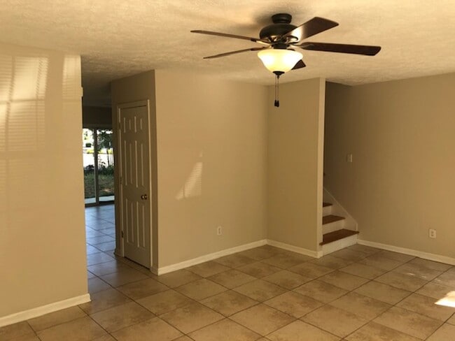 Building Photo - 3870 Spanner Way