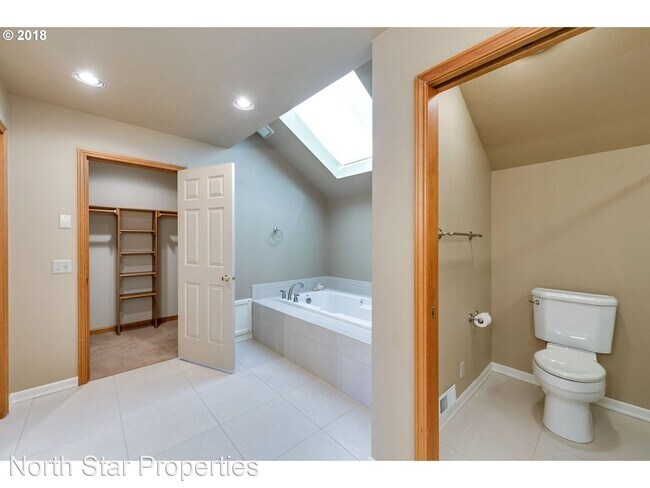 Building Photo - 4 br, 2.5 bath House - 3742 River's Edge D...