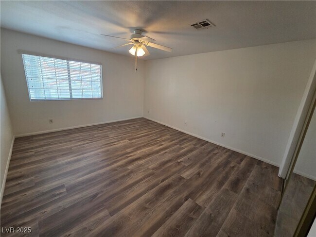 Building Photo - 8204 Tivoli Cove Dr