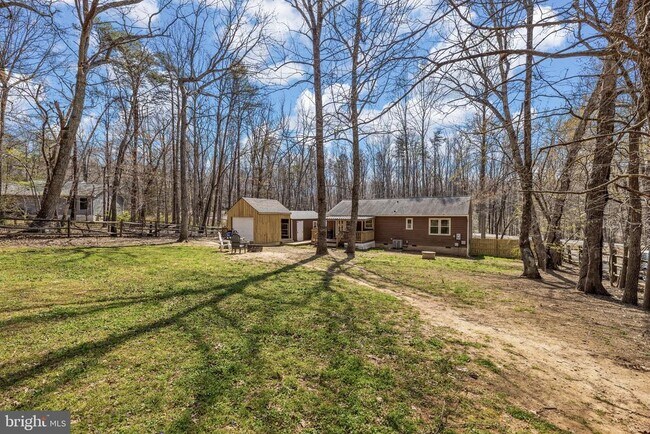 Building Photo - 13410 Wilderness Park Dr