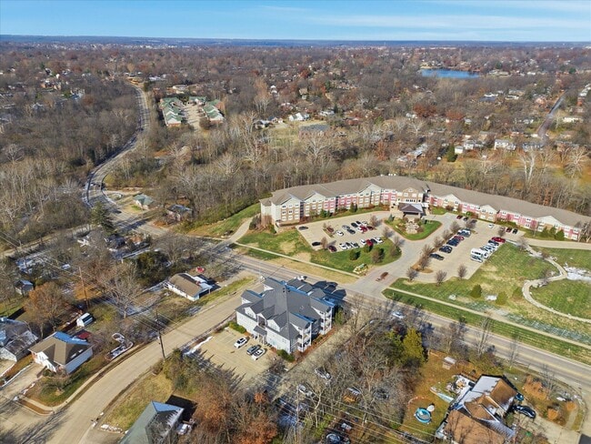 Building Photo - 2212 Chapel Hill Rd